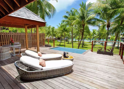 King Tropical Beach View Villa with Pool