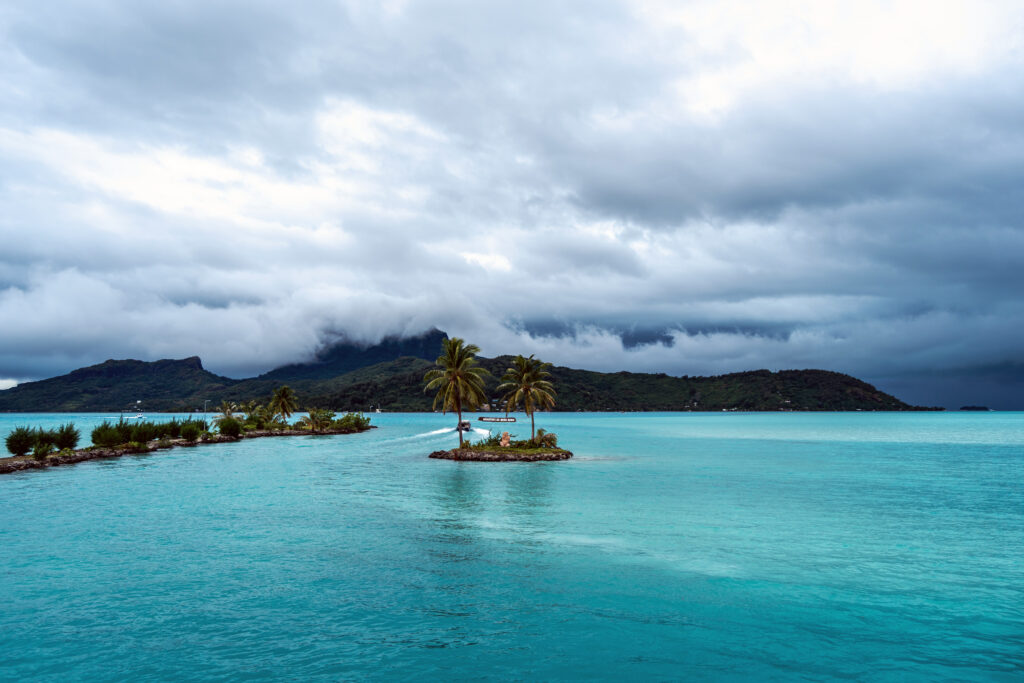 Peaceful Maupiti guesthouses for an authentic Tahitian island experience.